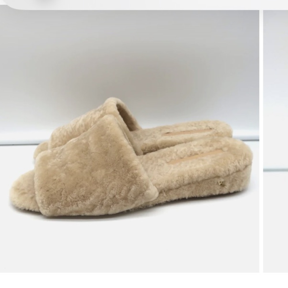 VERONICA BEARD DESIREE SHEARLING SLIDES SAND SIZE 8.5 WEDGE SANDALS worn once